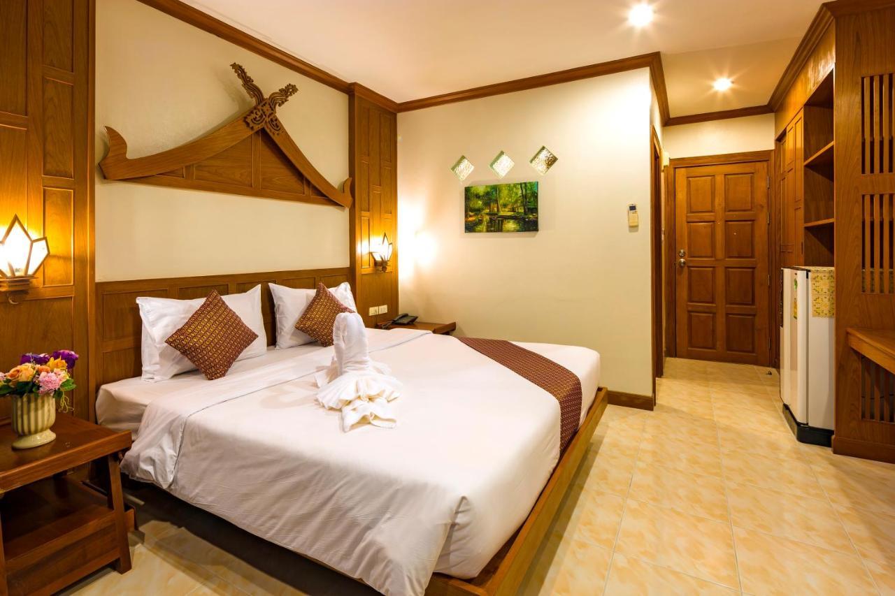 Patong Heaven Hotel Bagian luar foto