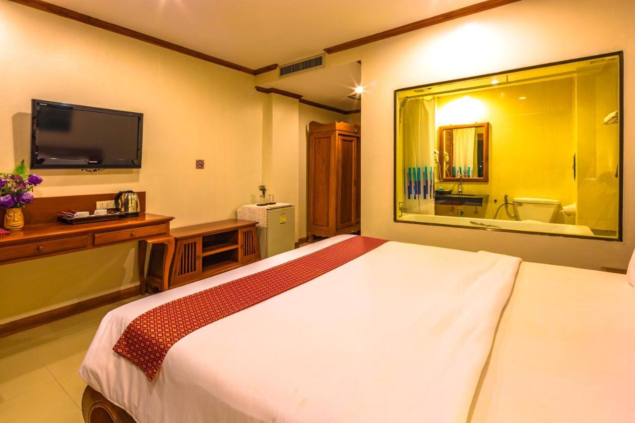 Patong Heaven Hotel Bagian luar foto