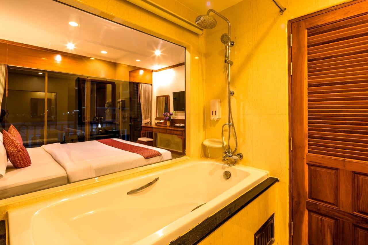Patong Heaven Hotel Bagian luar foto