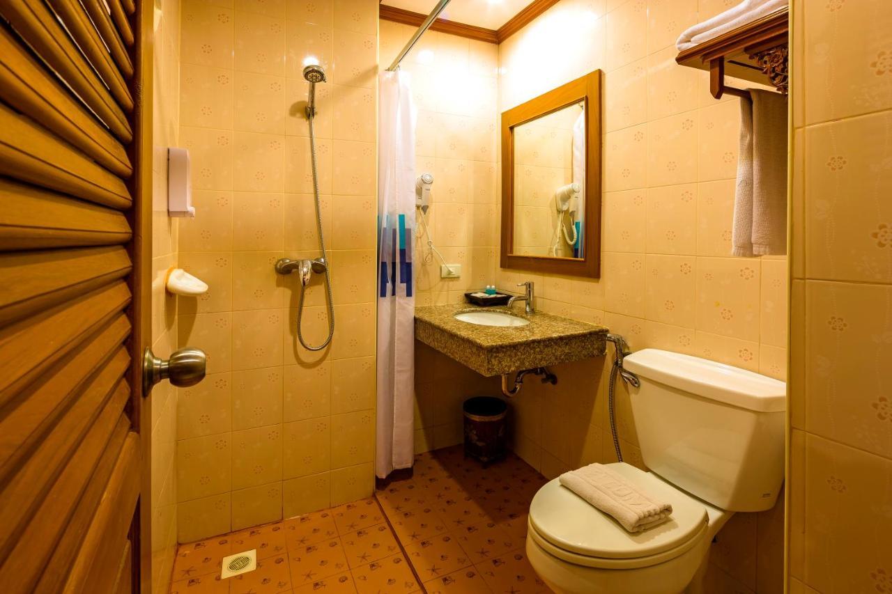 Patong Heaven Hotel Bagian luar foto