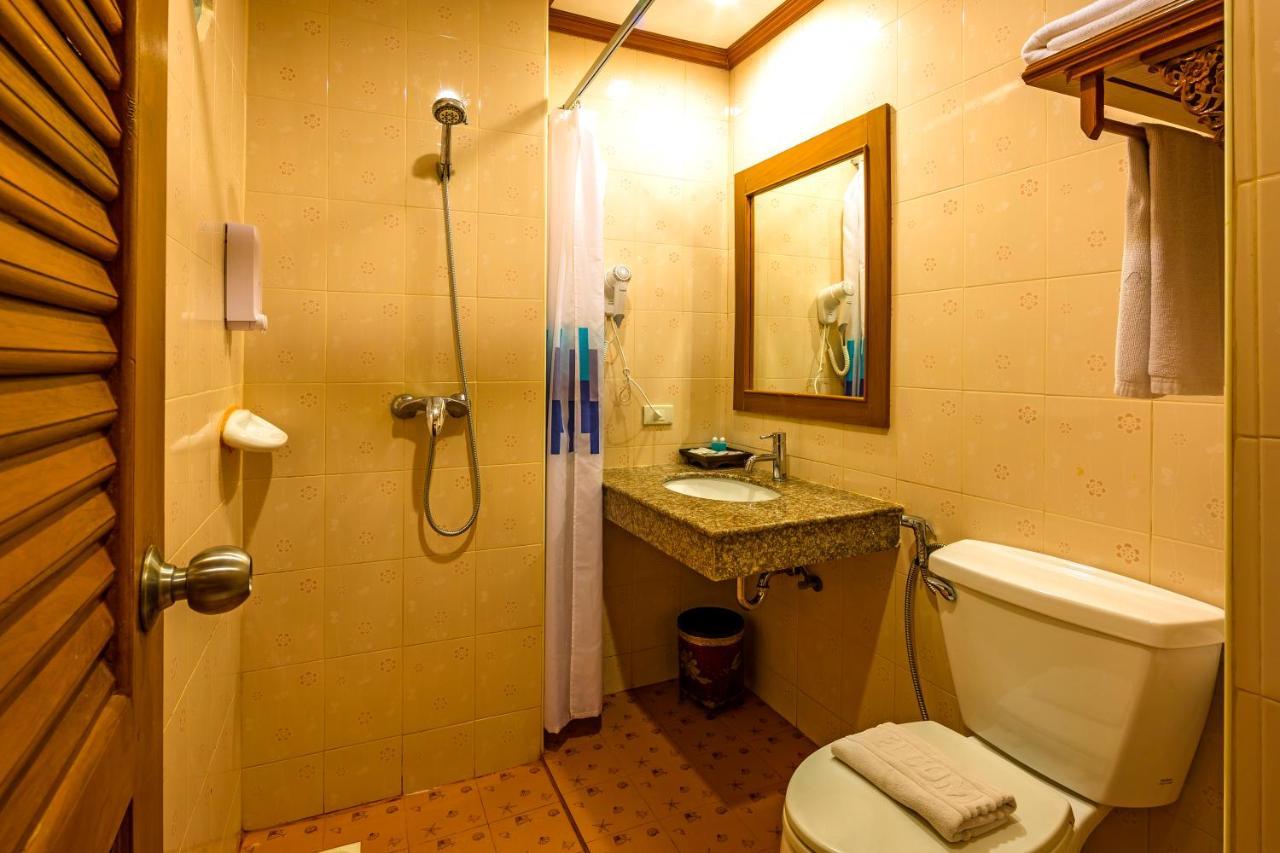 Patong Heaven Hotel Bagian luar foto